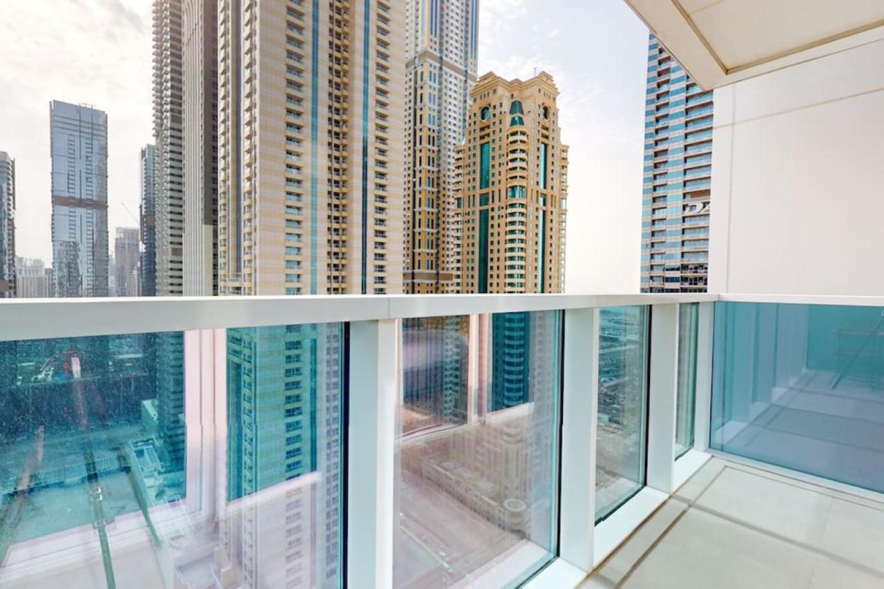 Marina Arcade - Neat Two Bedroom Dubai